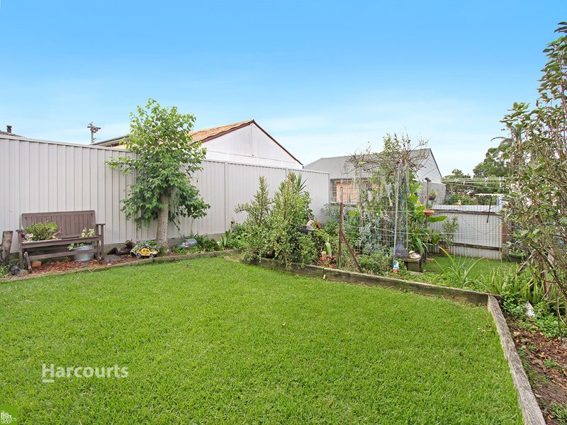 30 Brook Street, Dapto NSW 2530