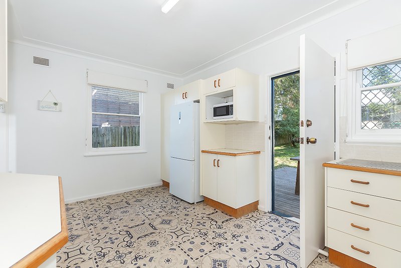 Photo - 30 Brooks Street, Arcadia Vale NSW 2283 - Image 6