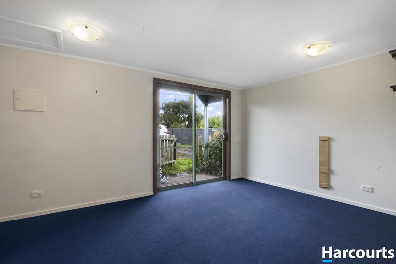 Photo - 30 Brumley Street, Leongatha VIC 3953 - Image 13