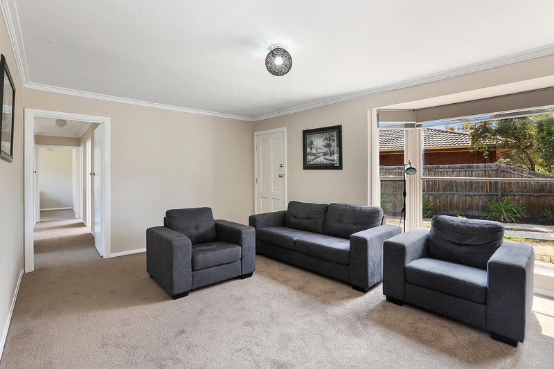 Photo - 30 Brunel Close, Lara VIC 3212 - Image 2