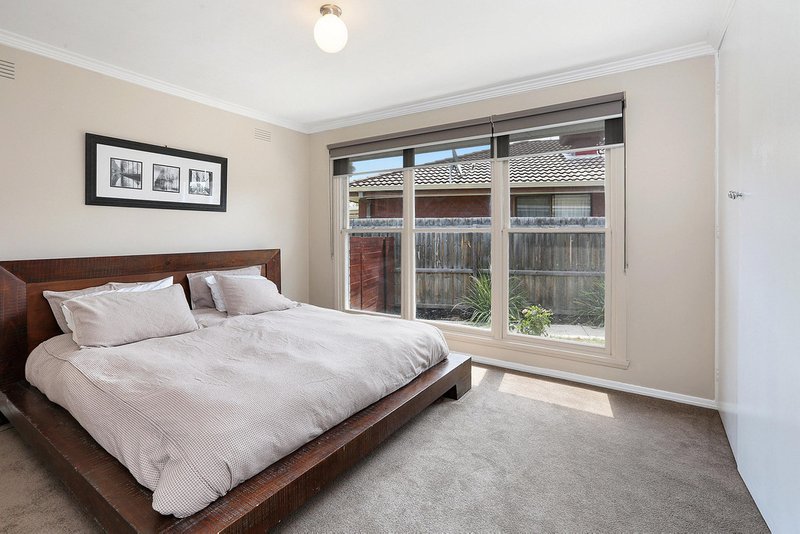 Photo - 30 Brunel Close, Lara VIC 3212 - Image 6