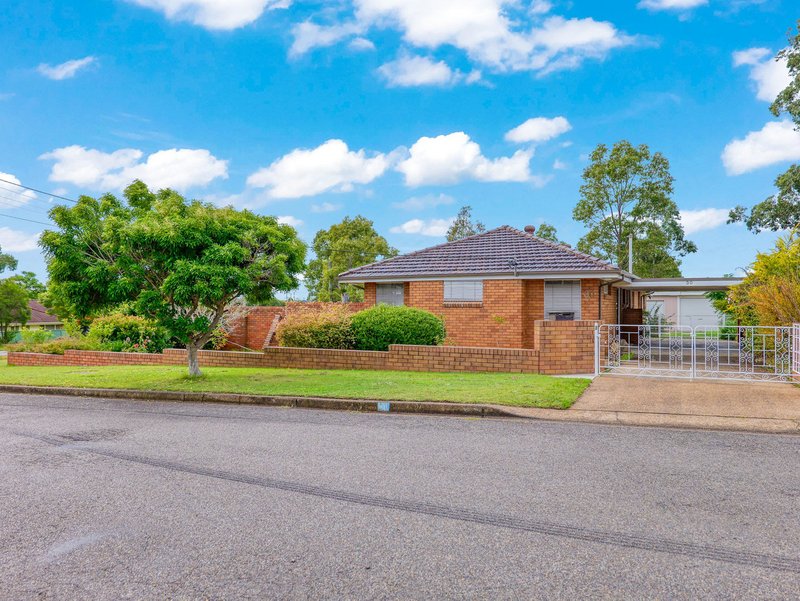 30 Buckland Ave , Cessnock NSW 2325