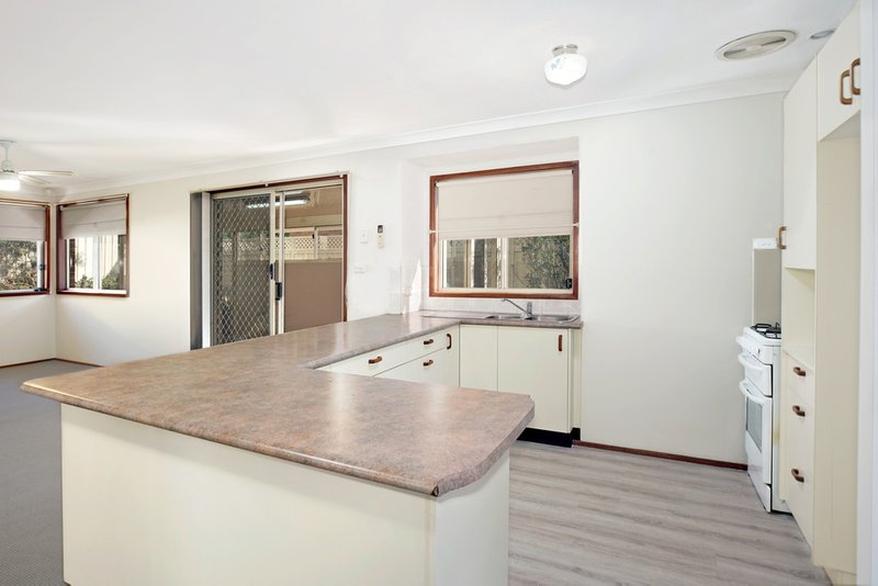 Photo - 30 Bulu Drive, Glenmore Park NSW 2745 - Image 2