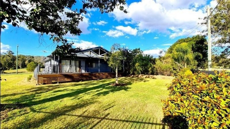 Photo - 30 Burns Street, Fernvale QLD 4306 - Image 3