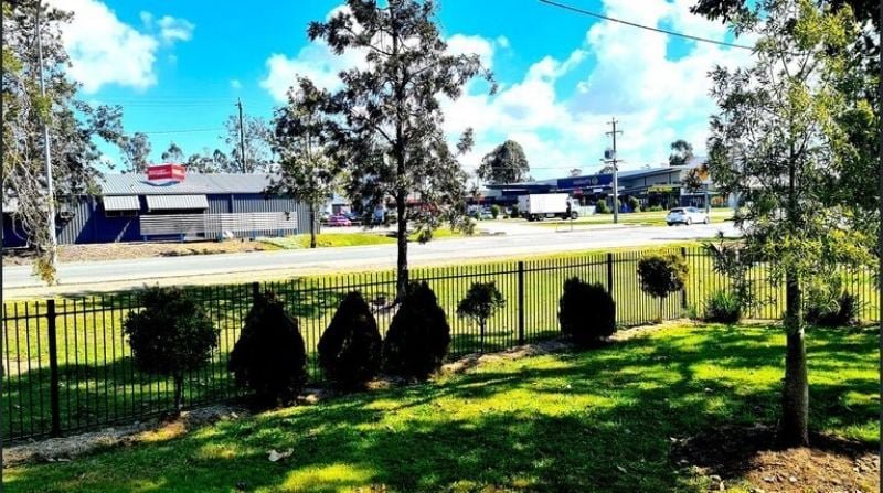 Photo - 30 Burns Street, Fernvale QLD 4306 - Image 11