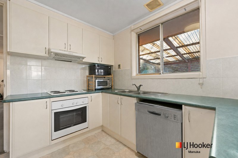 Photo - 30 Burrinjuck Crescent, Duffy ACT 2611 - Image 6