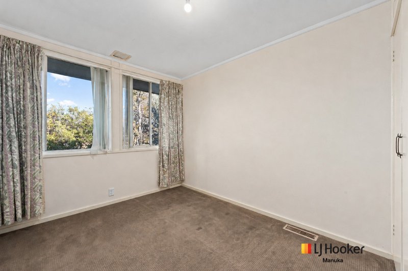 Photo - 30 Burrinjuck Crescent, Duffy ACT 2611 - Image 8