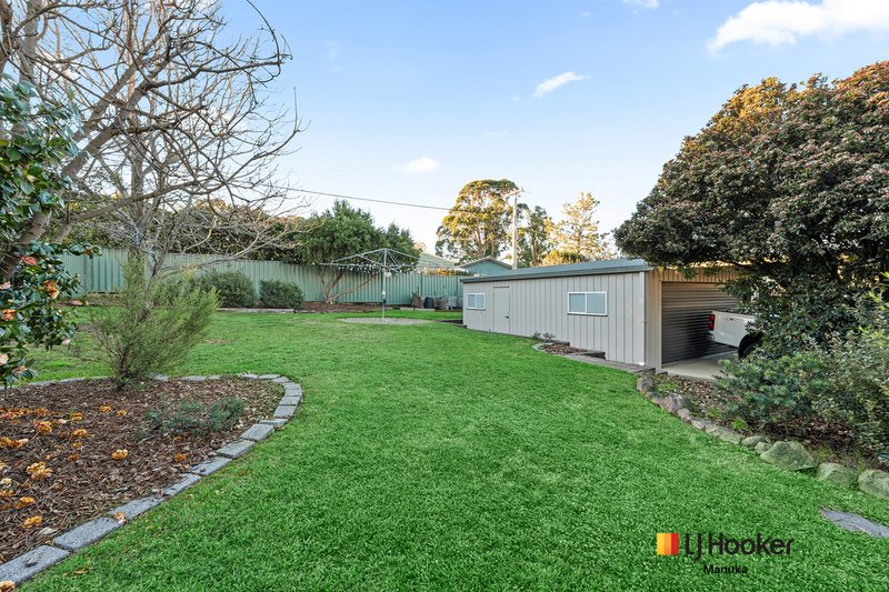 Photo - 30 Burrinjuck Crescent, Duffy ACT 2611 - Image 13