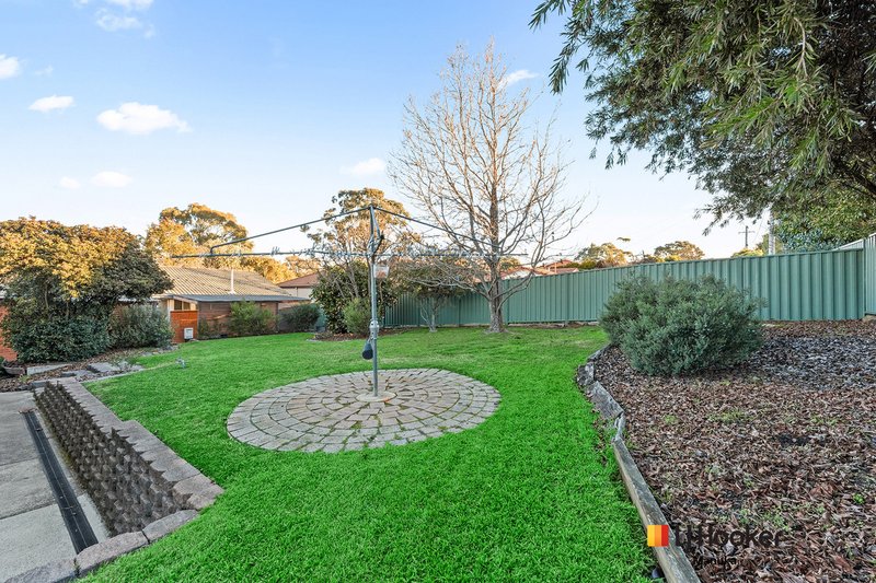 Photo - 30 Burrinjuck Crescent, Duffy ACT 2611 - Image 14