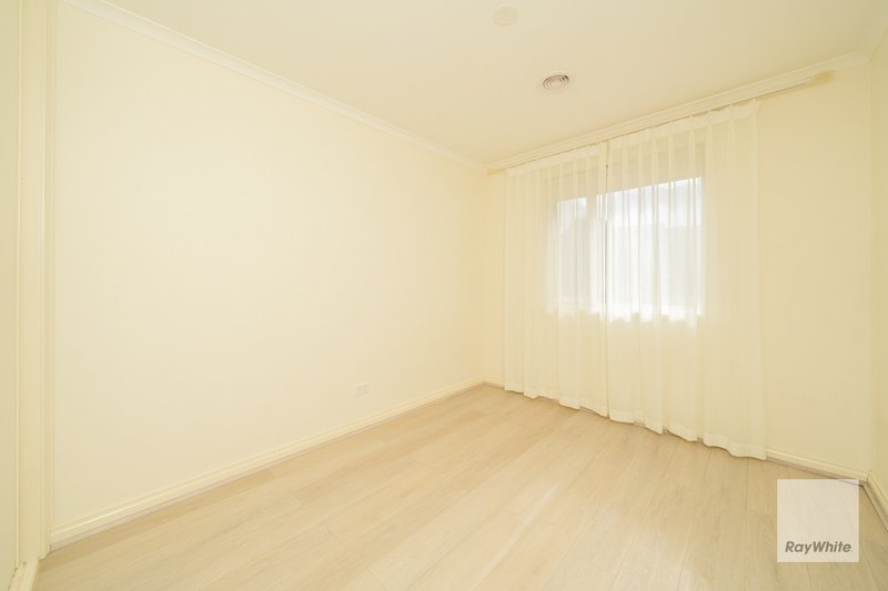 Photo - 30 Byron Street, Box Hill South VIC 3128 - Image 7