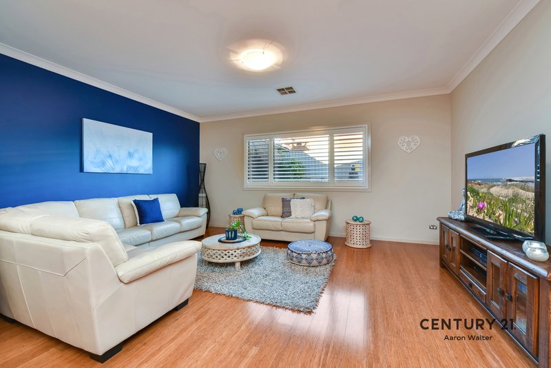 Photo - 30 Calancra Avenue, Cameron Park NSW 2285 - Image 10