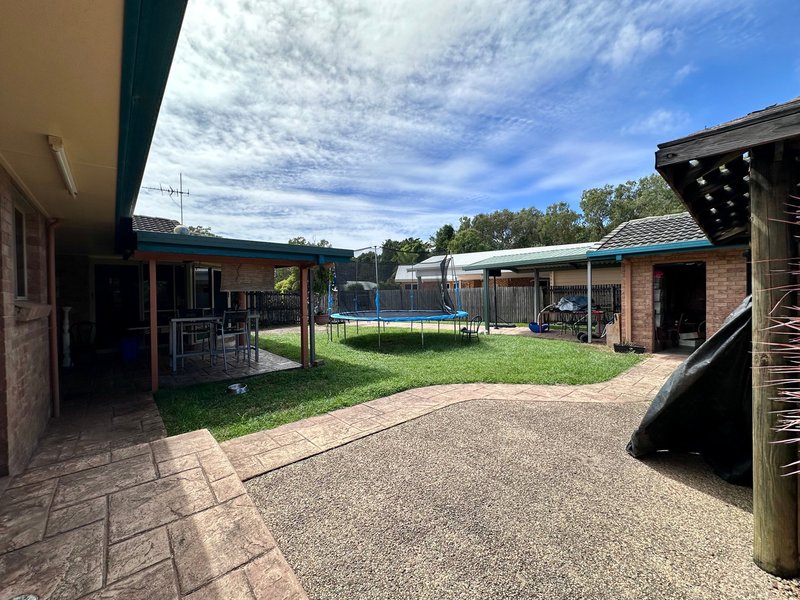 Photo - 30 Cambridge Avenue, Andergrove QLD 4740 - Image 2