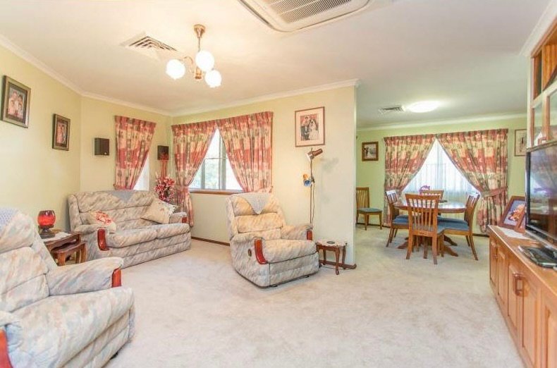 Photo - 30 Cambridge Avenue, Andergrove QLD 4740 - Image 6