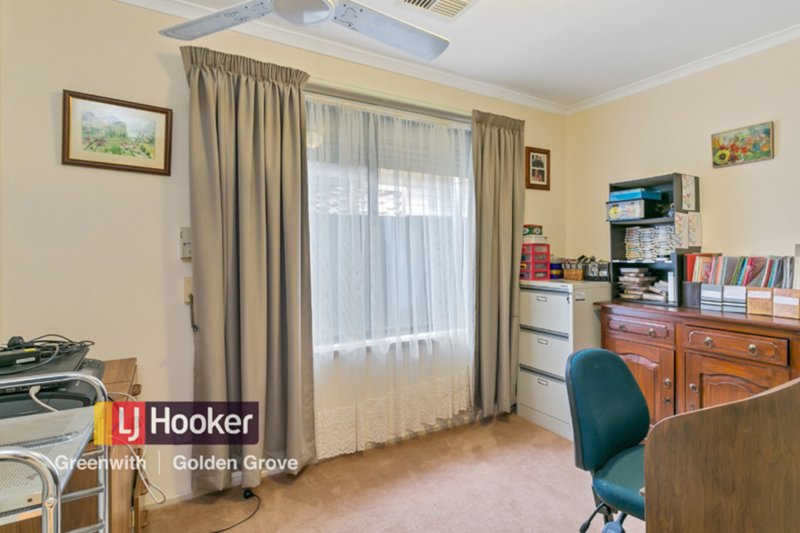 Photo - 30 Canterbury Drive, Salisbury Heights SA 5109 - Image 8