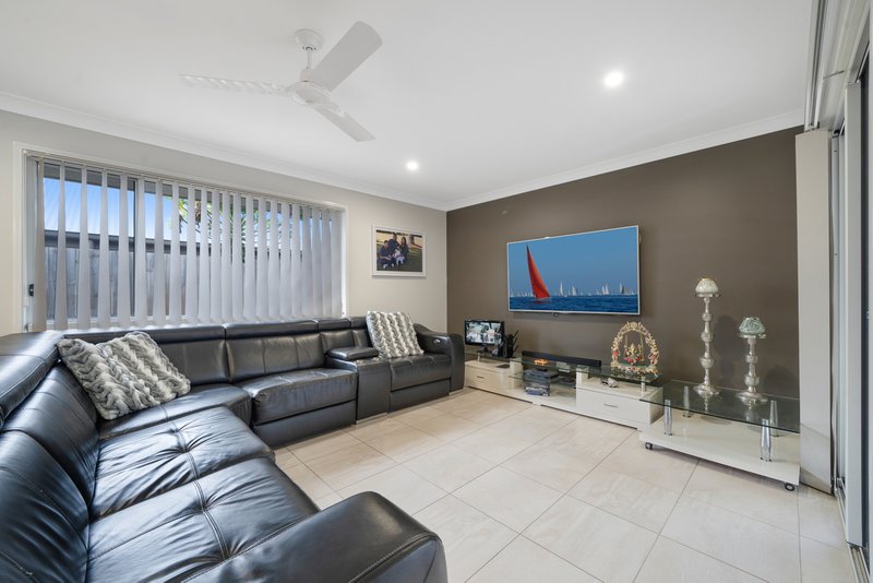 Photo - 30 Cardamom Close, Griffin QLD 4503 - Image 5