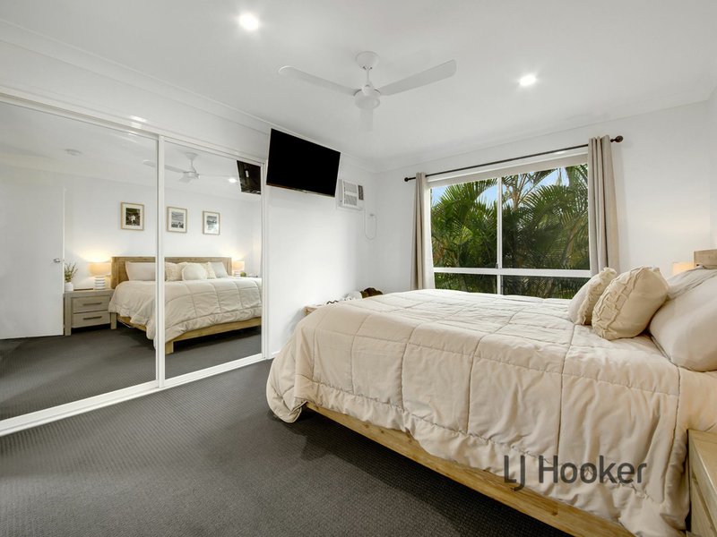 Photo - 30 Carinya Drive, Clinton QLD 4680 - Image 9