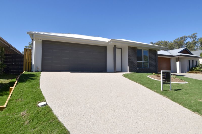 30 Caulder Esplanade, Boyne Island QLD 4680