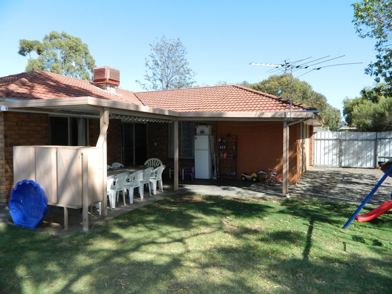 Photo - 30 Causby Crescent, Willaston SA 5118 - Image 13