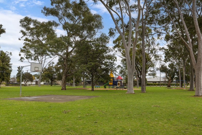 Photo - 30 Cedar Avenue, Warradale SA 5046 - Image 4