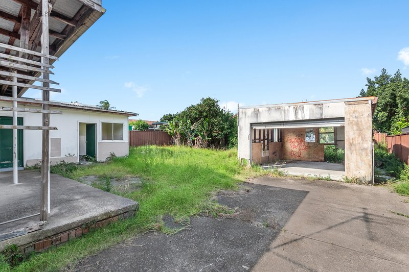 Photo - 30 Charlotte Street, Campsie NSW 2194 - Image 5