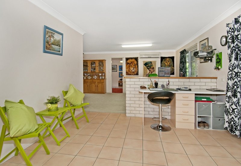 Photo - 30 Chifley Drive, Bethania QLD 4205 - Image 4