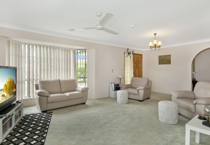 Photo - 30 Chifley Drive, Bethania QLD 4205 - Image 6