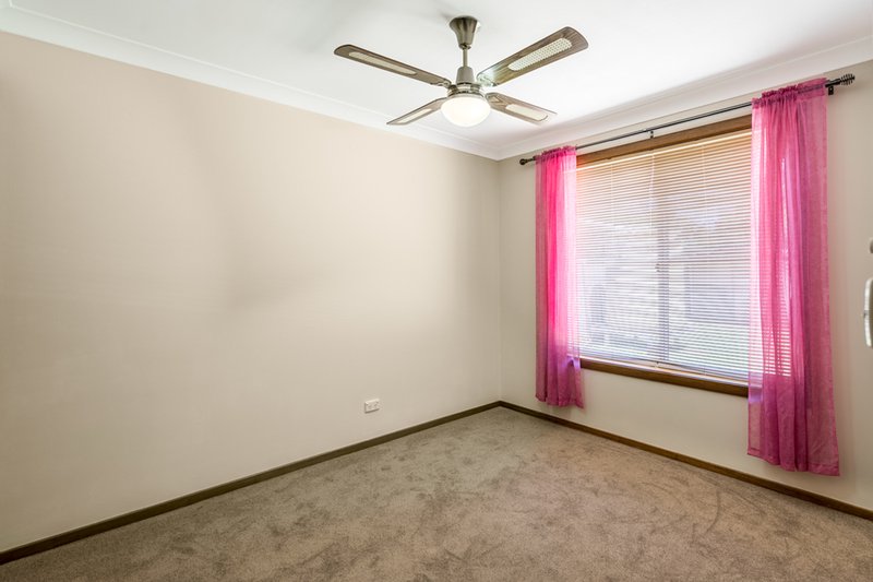 Photo - 30 Chifley Drive, Dubbo NSW 2830 - Image 8