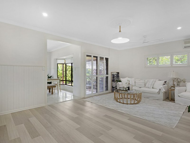 Photo - 30 Chopin Court, Nerang QLD 4211 - Image 7