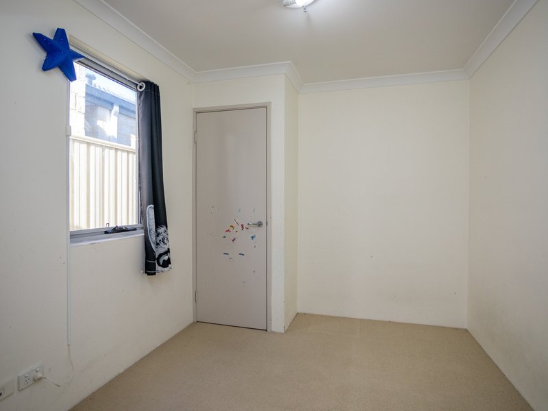 Photo - 30 Churchill Green, Canning Vale WA 6155 - Image 13