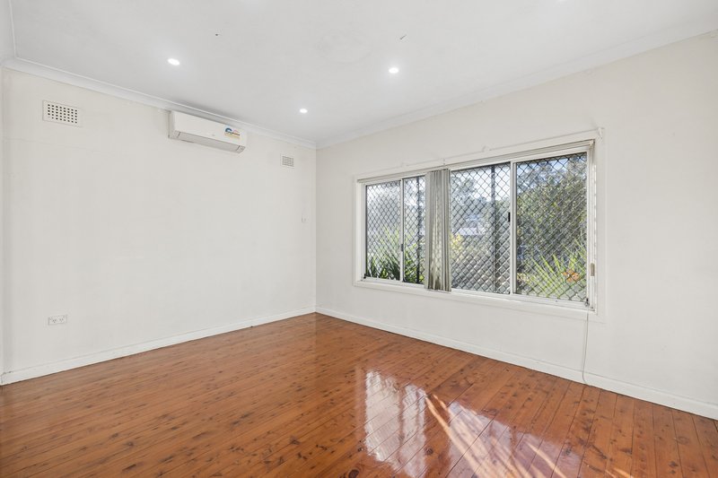 Photo - 30 Claribel Street, Bankstown NSW 2200 - Image 7