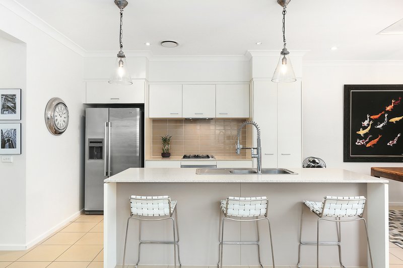 Photo - 30 Cobden Parkes Crescent, Lidcombe NSW 2141 - Image 3