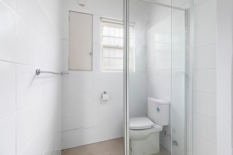 Photo - 30 Cole Crescent, Coburg VIC 3058 - Image 11