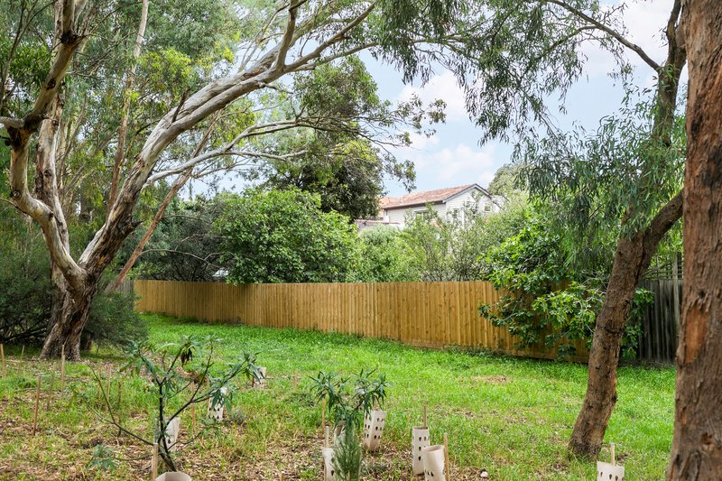 Photo - 30 Cole Crescent, Coburg VIC 3058 - Image 16