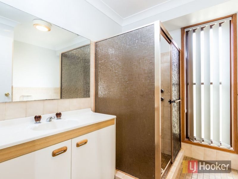 Photo - 30 Colebee Crescent, Hassall Grove NSW 2761 - Image 5