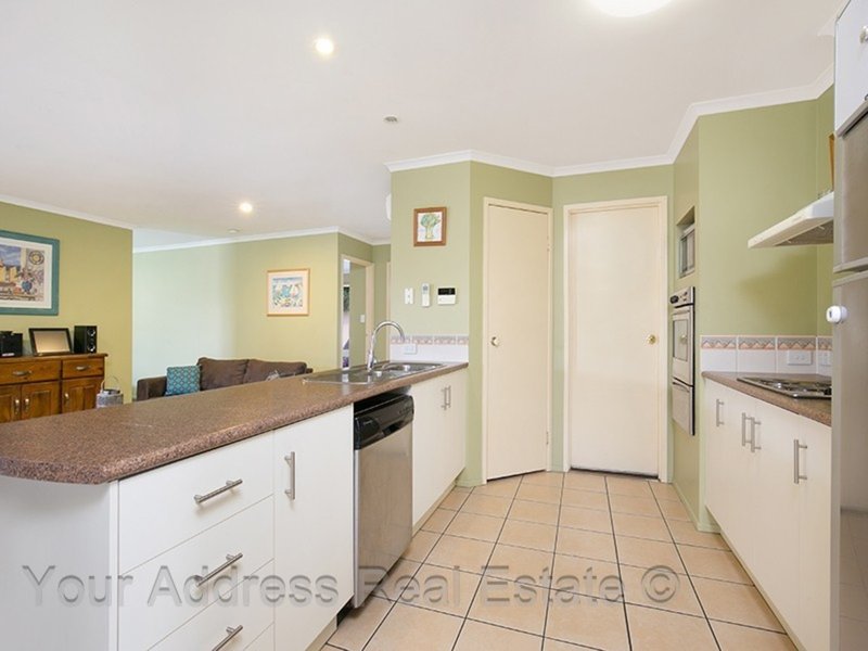 Photo - 30 Columbus Circuit, Drewvale QLD 4116 - Image 2