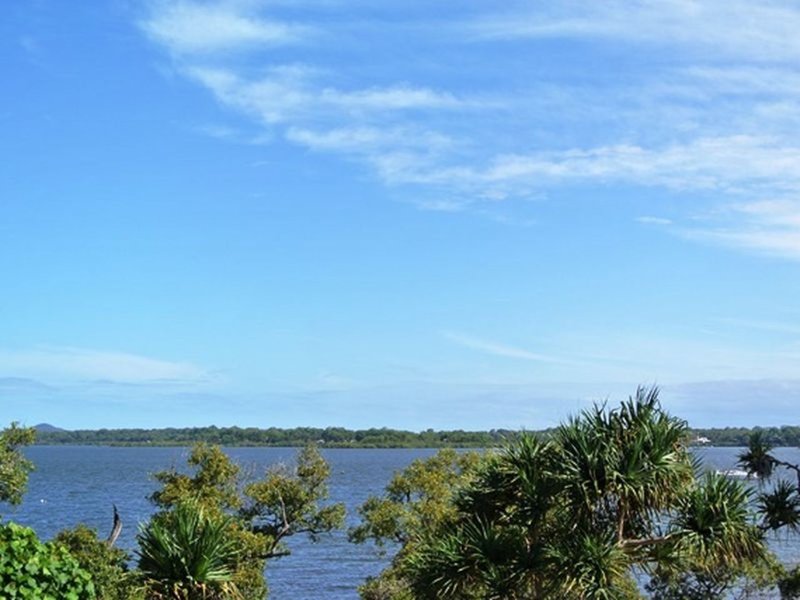 Photo - 30 Coorong Street, Macleay Island QLD 4184 - Image 1