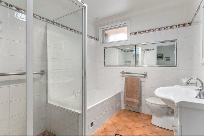 Photo - 30 Cormack Road, Beacon Hill NSW 2100 - Image 6