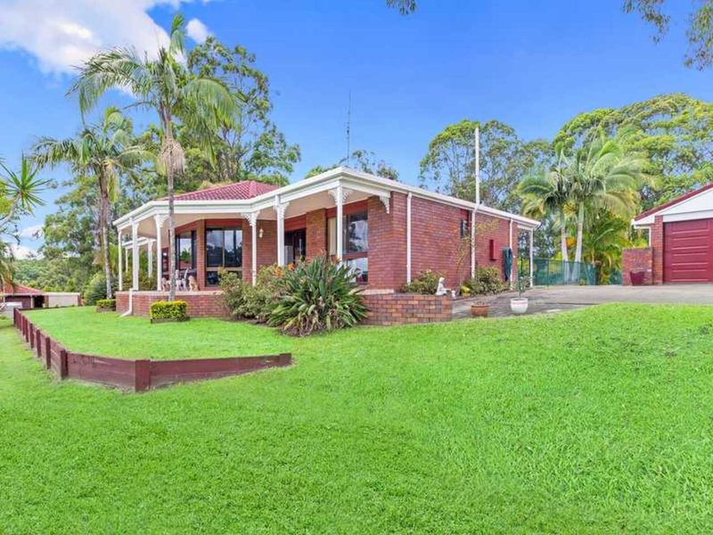 Photo - 30 Cornwall Drive, Elanora QLD 4221 - Image 12