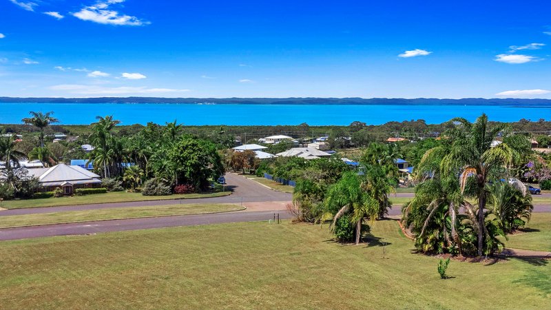 30 Cove Boulevard, River Heads QLD 4655