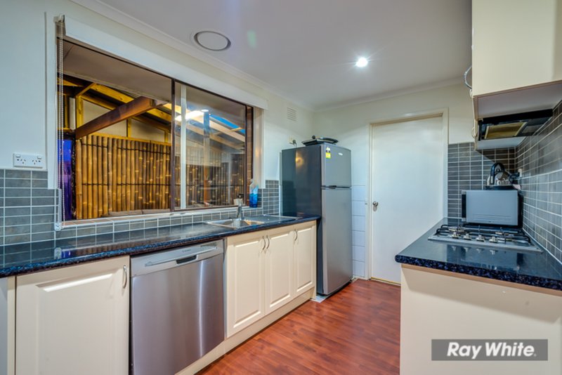 Photo - 30 Coventry Drive, Werribee VIC 3030 - Image 9