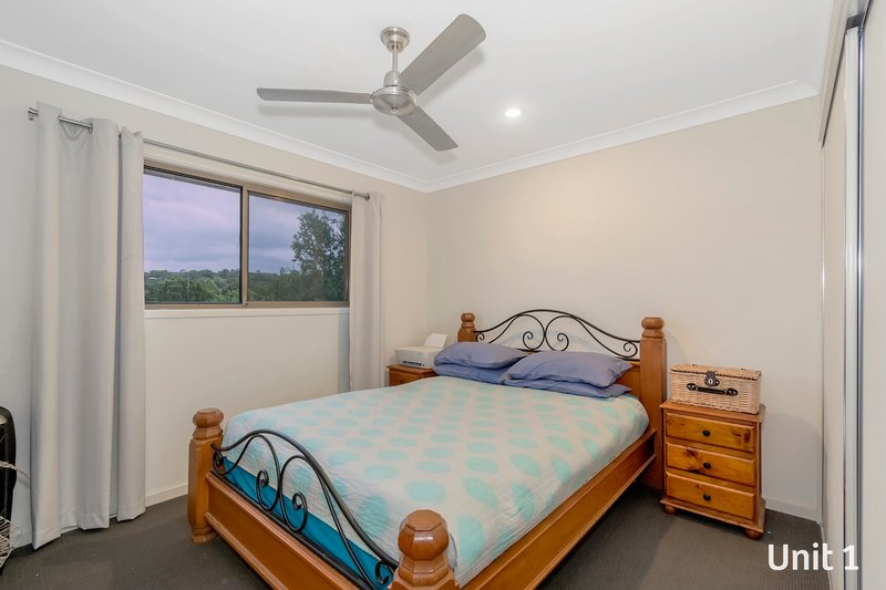 Photo - 30 Cranberrie Crescent, Pimpama QLD 4209 - Image 10