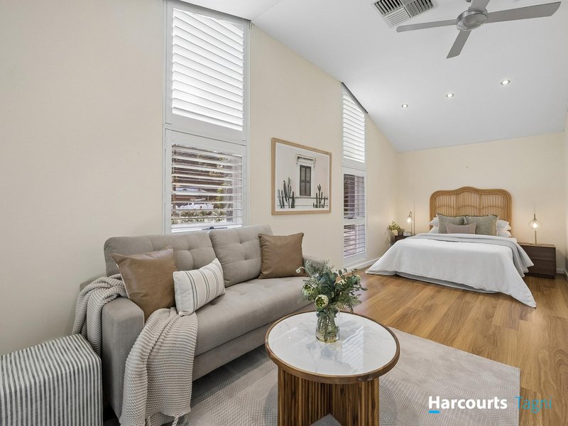 Photo - 30 Creighton Avenue, Morphett Vale SA 5162 - Image 1