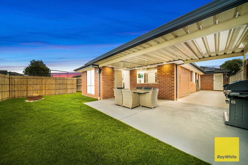 Photo - 30 Crissa Street, Tarneit VIC 3029 - Image 17