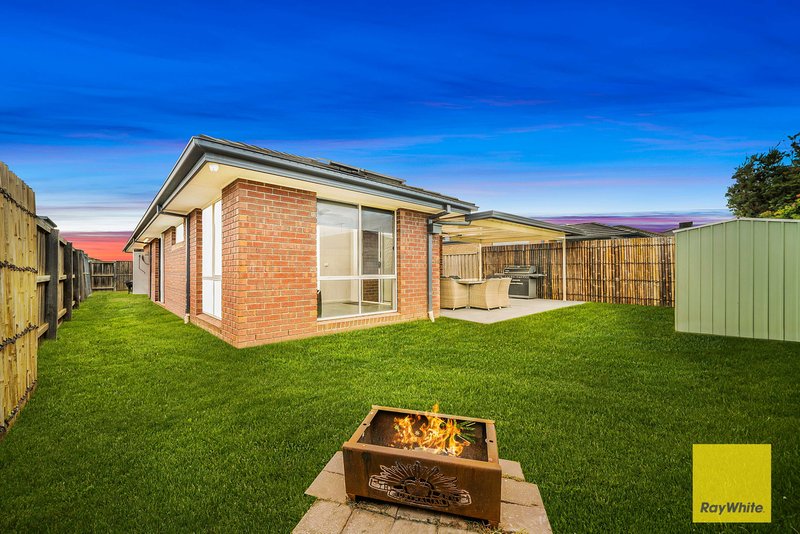 Photo - 30 Crissa Street, Tarneit VIC 3029 - Image 18