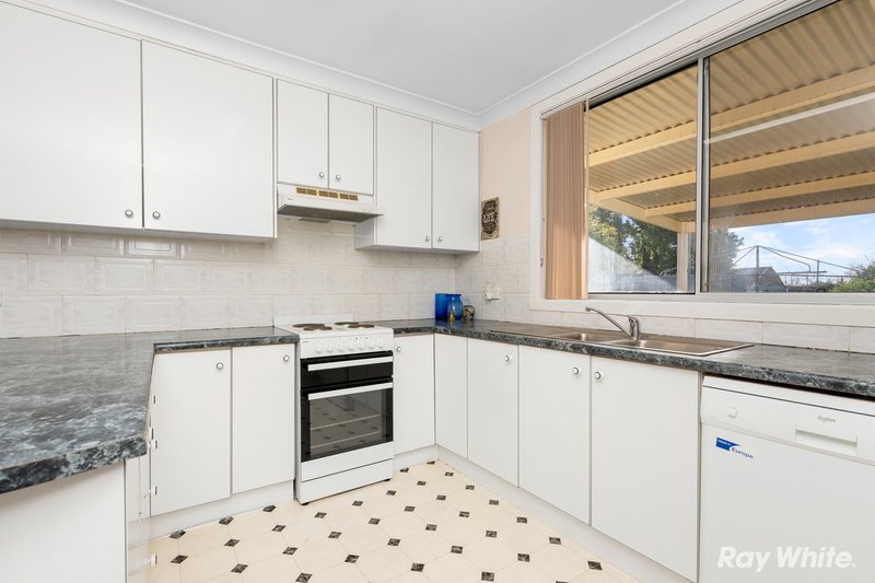 Photo - 30 Crown Street, Junee NSW 2663 - Image 6