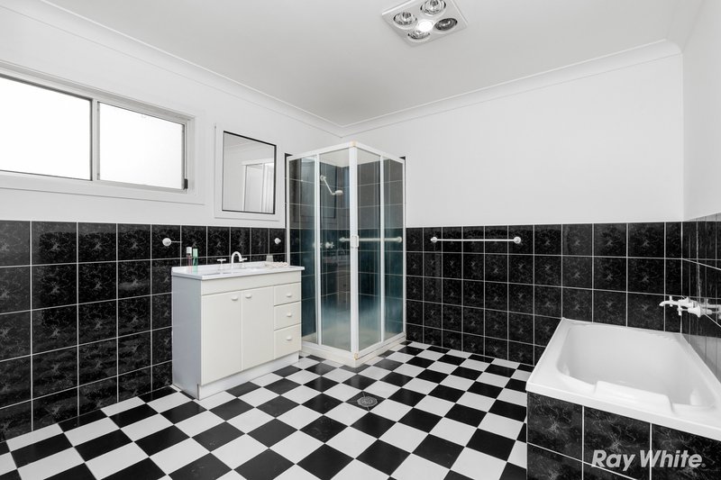 Photo - 30 Crown Street, Junee NSW 2663 - Image 9