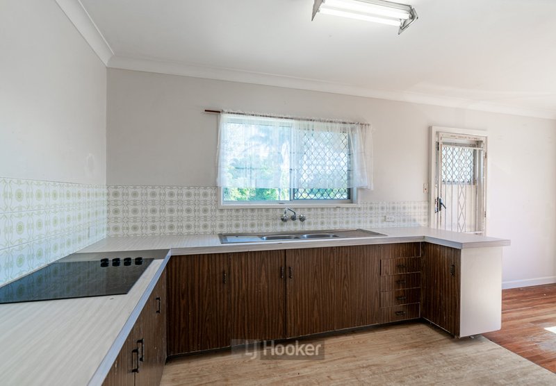 Photo - 30 Cunningham Street, Waterford West QLD 4133 - Image 7