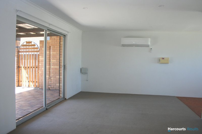 Photo - 30 Dalmeny Street, Algester QLD 4115 - Image 5