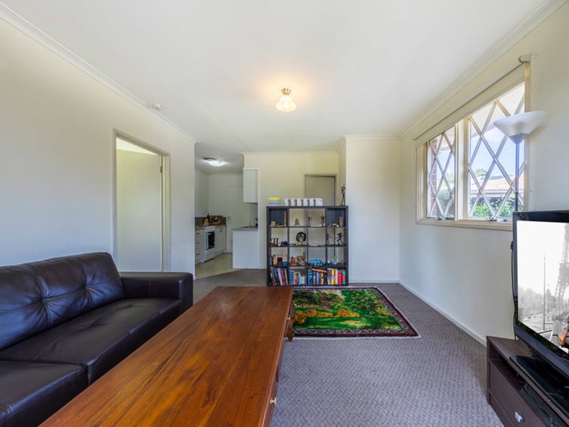 Photo - 30 Daphne Street, Doncaster East VIC 3109 - Image 9