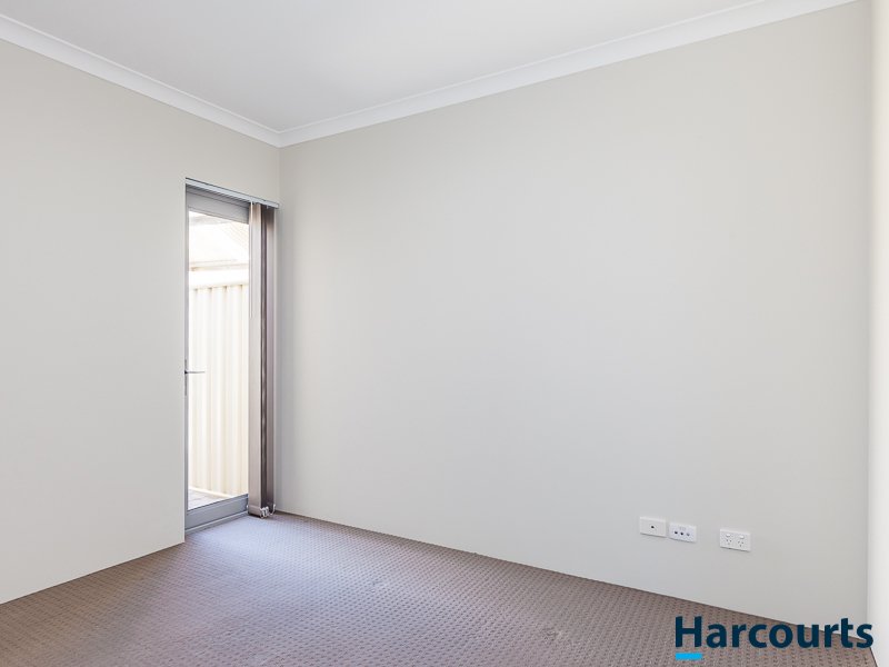 Photo - 30 Delamere Avenue, Currambine WA 6028 - Image 9